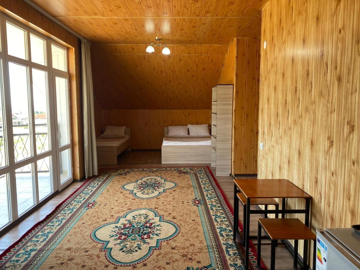 Eram Garden Hotel Bosteri Luaran gambar