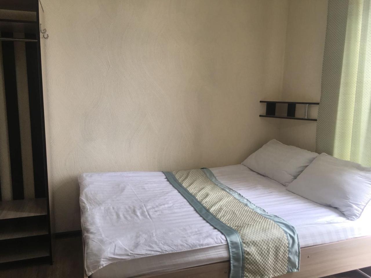 Eram Garden Hotel Bosteri Luaran gambar
